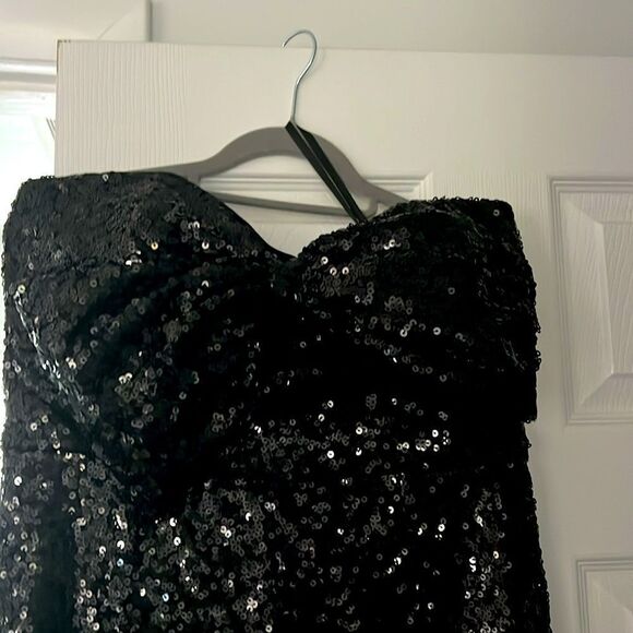Hutch Strapless Black Sequined Jumpsuit With Bow Detail Size 8 - Picture 2 of 7